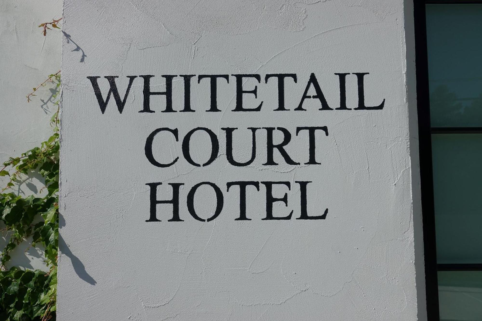 Whitetail Court Hotel Fredericksburg Exterior foto